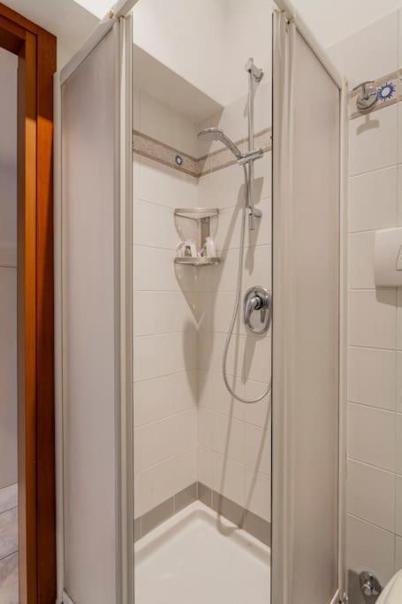 Luxury Loft On The Duomo Wifi & Netflix Apartment Milan Exterior photo